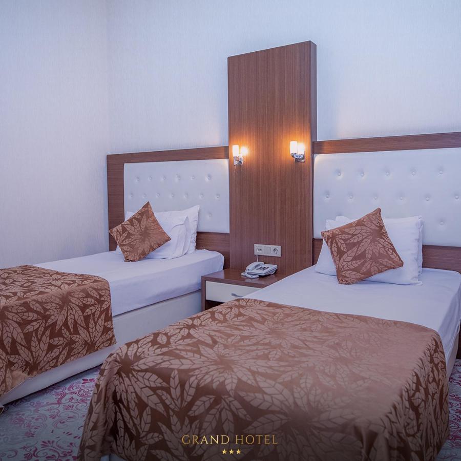 Grand Nakhchivan Hotel ภายนอก รูปภาพ