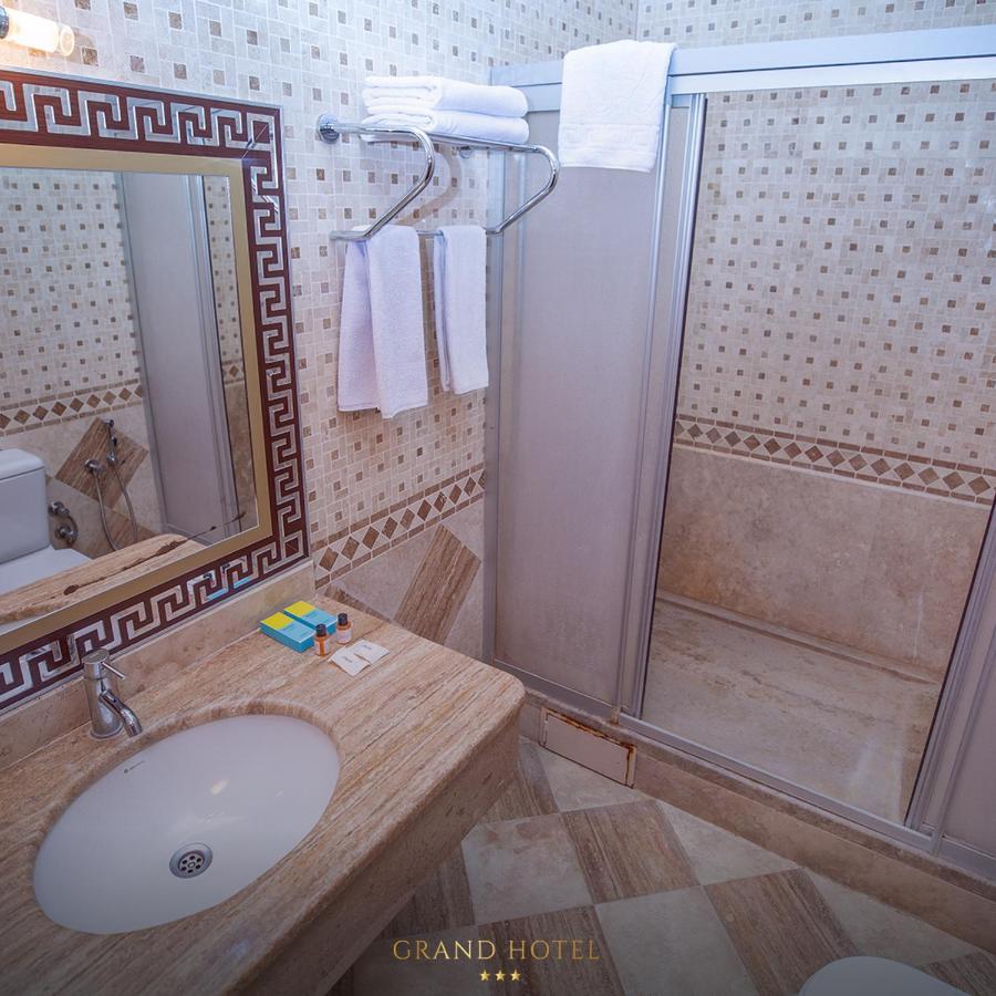 Grand Nakhchivan Hotel ภายนอก รูปภาพ