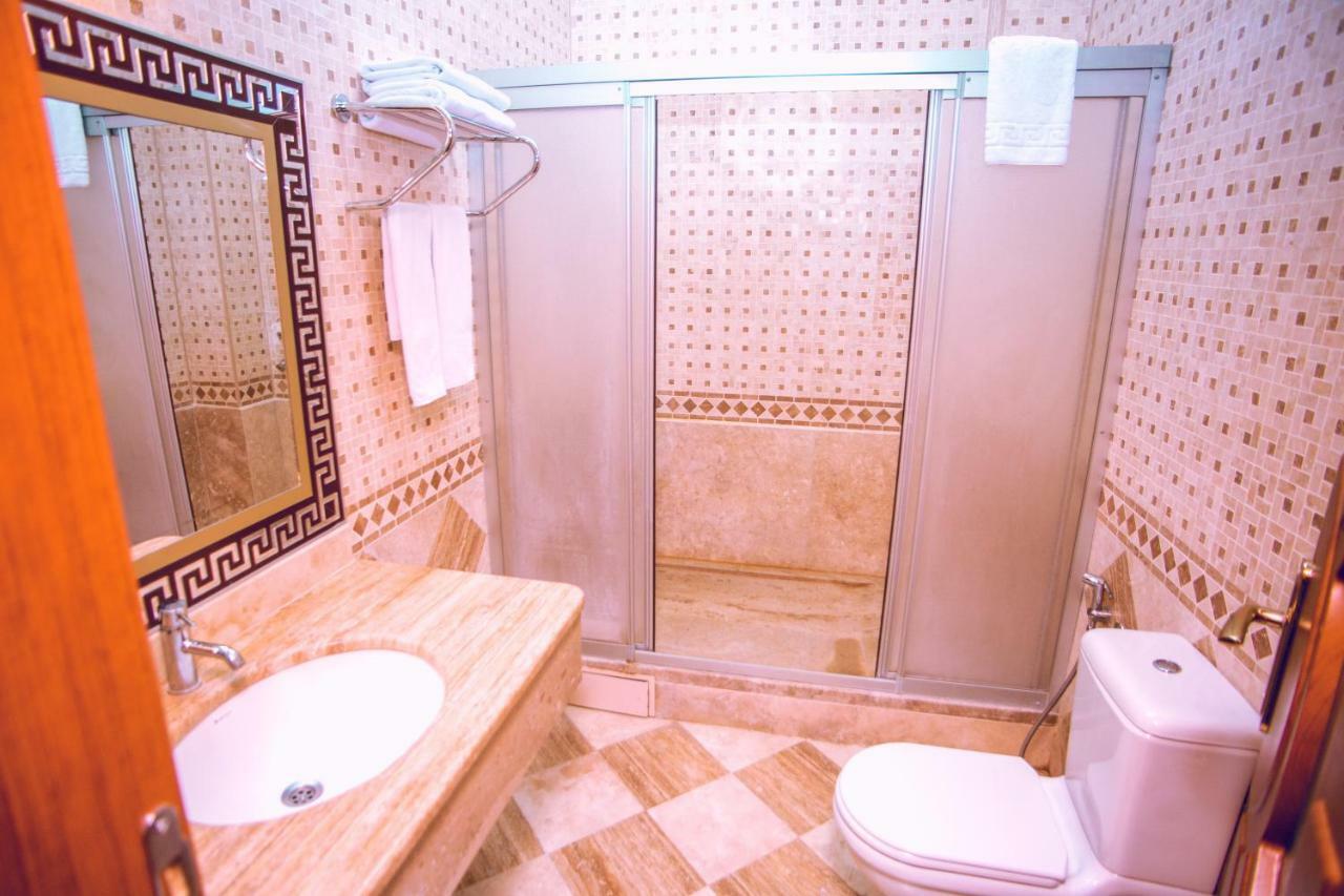Grand Nakhchivan Hotel ภายนอก รูปภาพ